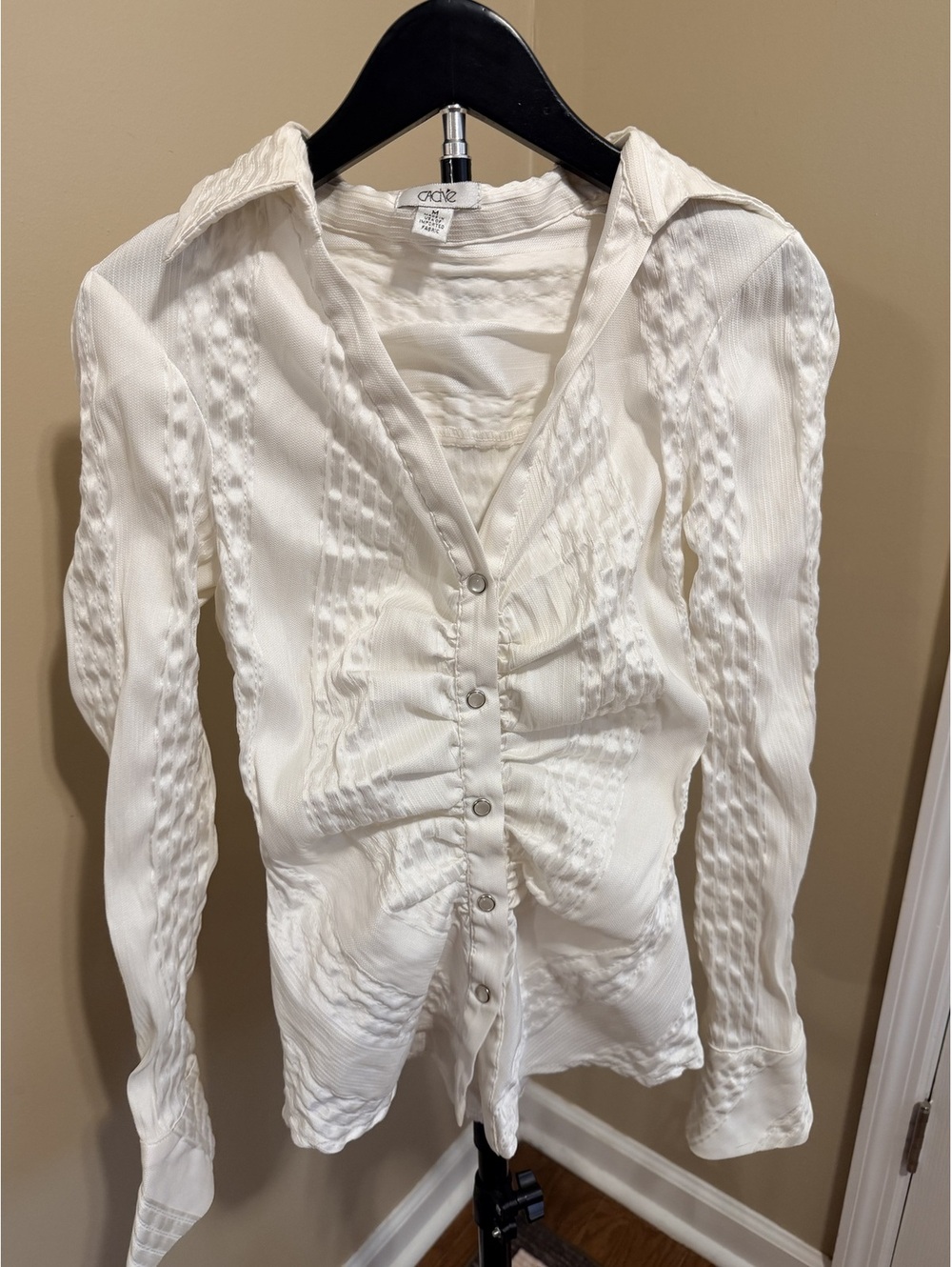 Cache White Textured Ruched Button Front Blouse Size M